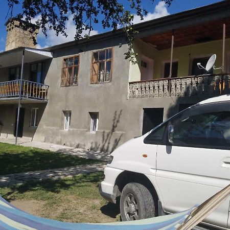Guest House Adelina Mestia Extérieur photo