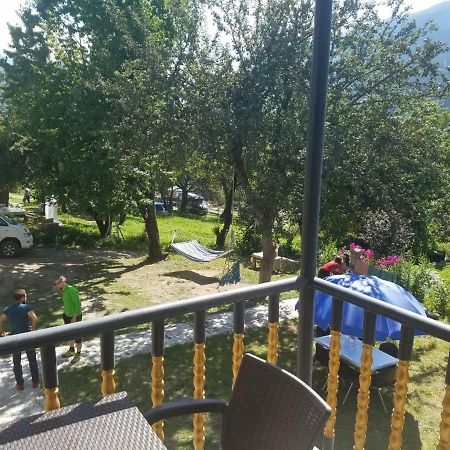 Guest House Adelina Mestia Extérieur photo