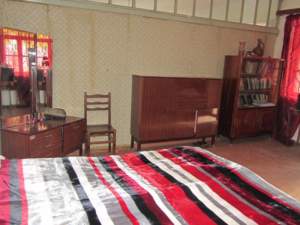 Guest House Adelina Mestia Extérieur photo