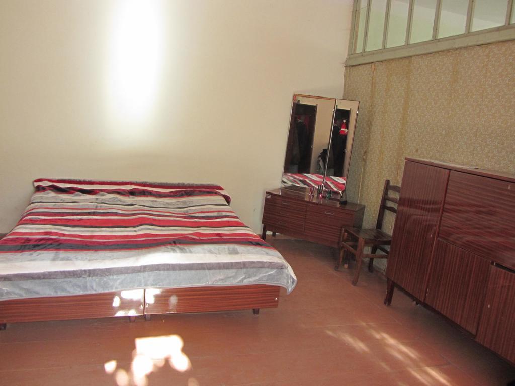 Guest House Adelina Mestia Extérieur photo
