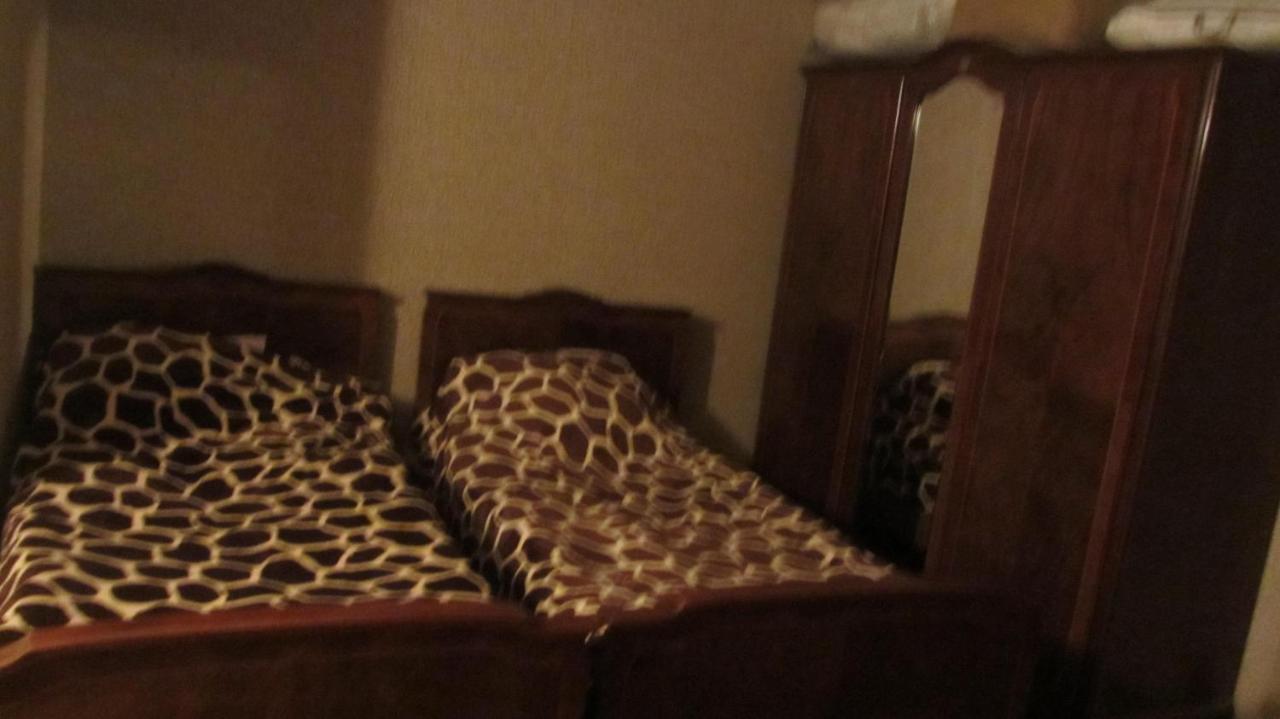 Guest House Adelina Mestia Extérieur photo