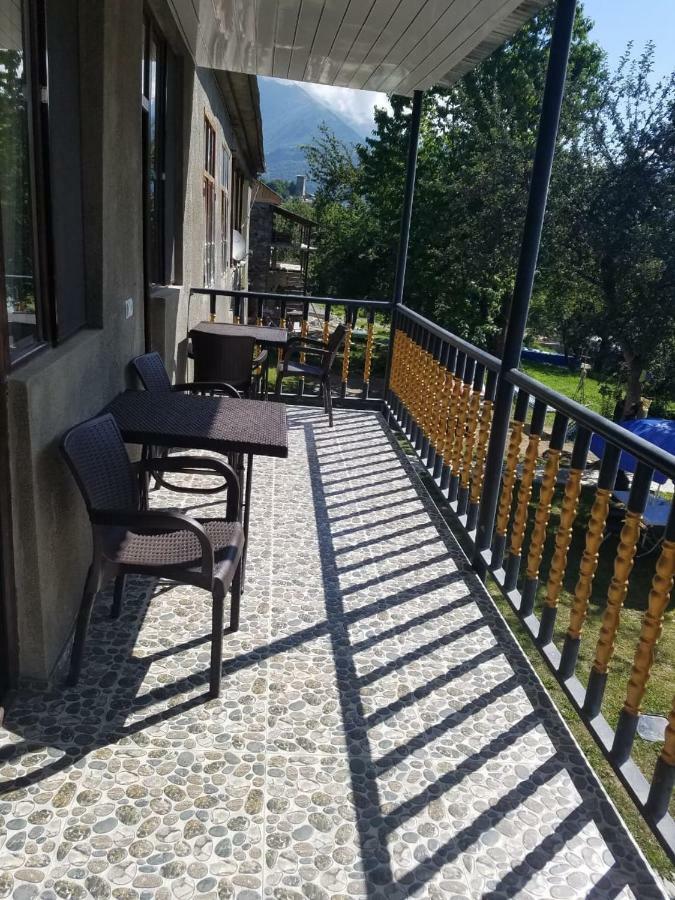 Guest House Adelina Mestia Extérieur photo